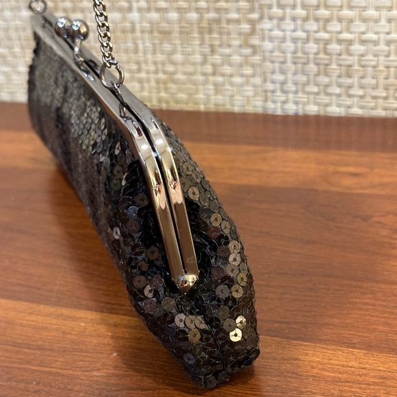 🌟HP🌟VTG 2000s NWT Black Sequin & Gunmetal 2-Way Clutch Evening Bag by The Loft - Picture 8 of 11